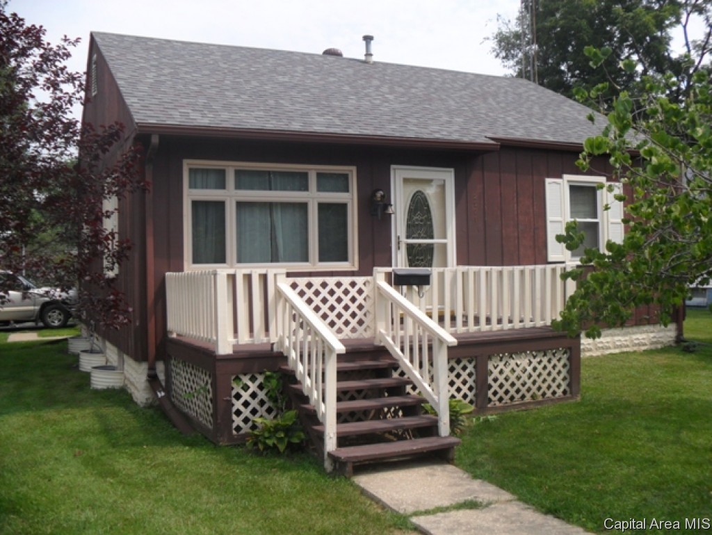 2201 East Reservoir Street Springfield, IL 62702 - Photo 1 of 20