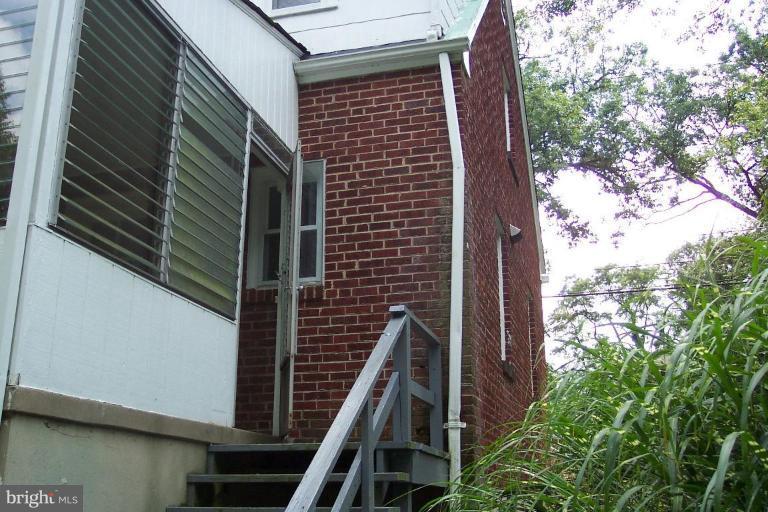 135 Ritchie Avenue Silver Spring, MD 20910 - Photo 3 of 12 Exterior #2