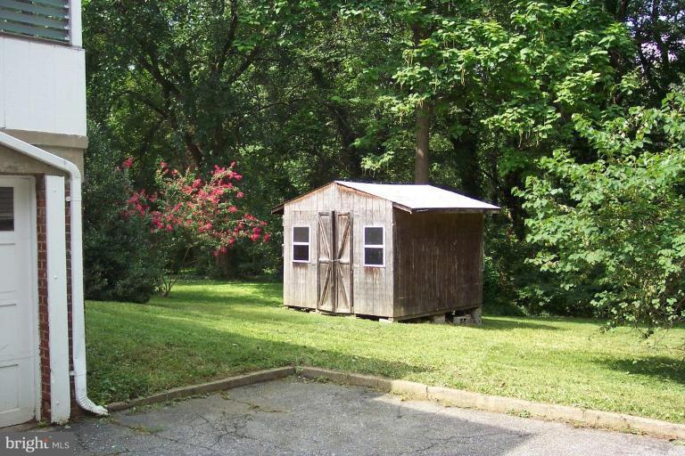 135 Ritchie Avenue Silver Spring, MD 20910 - Photo 4 of 12 Shed