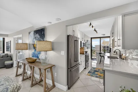 $869,000 | 4200 North Ocean Drive, Unit 11804, Singer Island, FL 33404