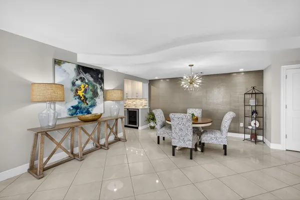 $869,000 | 4200 North Ocean Drive, Unit 11804, Singer Island, FL 33404