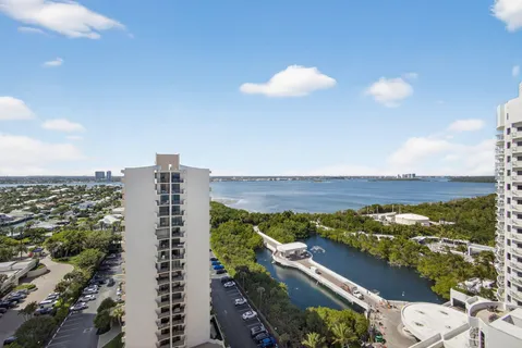 $869,000 | 4200 North Ocean Drive, Unit 11804, Singer Island, FL 33404