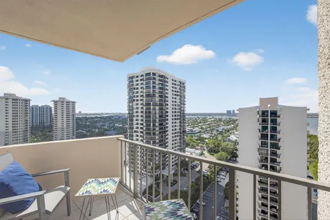 $869,000 | 4200 North Ocean Drive, Unit 11804, Singer Island, FL 33404