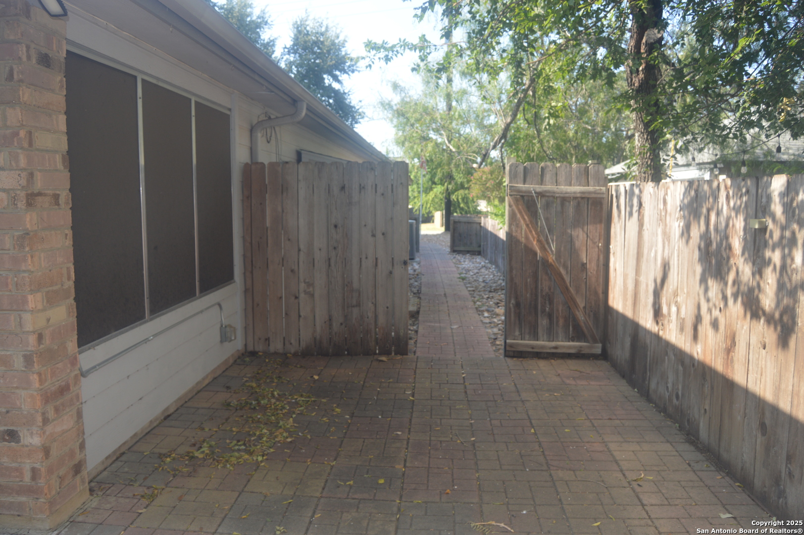 14847 Lytle Somerset Street Lytle, TX 78052 - Photo 40 of 42 a view of backyard with green space