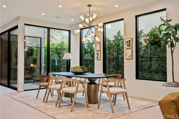 $20,000 | 4245 Bellaire Avenue, Studio City, CA 91604