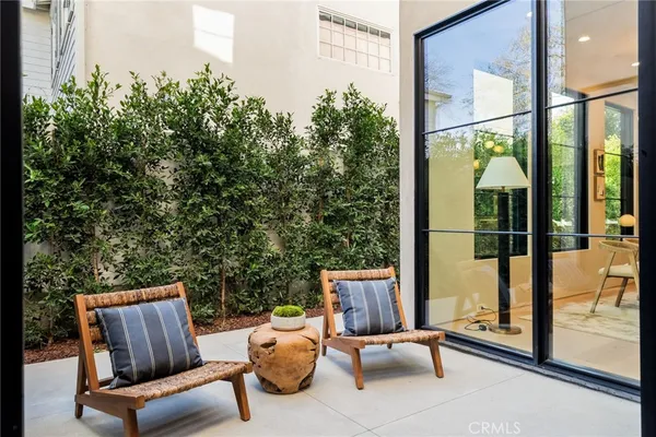 $20,000 | 4245 Bellaire Avenue, Studio City, CA 91604