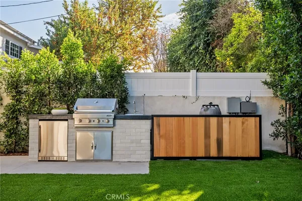 $20,000 | 4245 Bellaire Avenue, Studio City, CA 91604