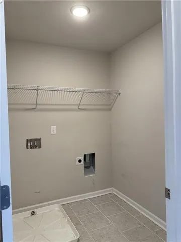 a view of utility room