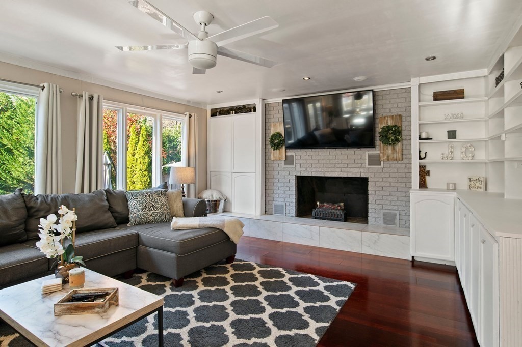 228 Burbank Road Longmeadow, MA 01106 - Photo 15 of 42 Gallery Image 15