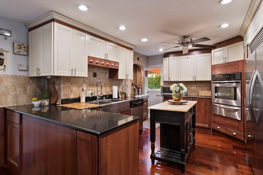 228 Burbank Road Longmeadow, MA 01106 - Photo 7 of 42 Gallery Image 7