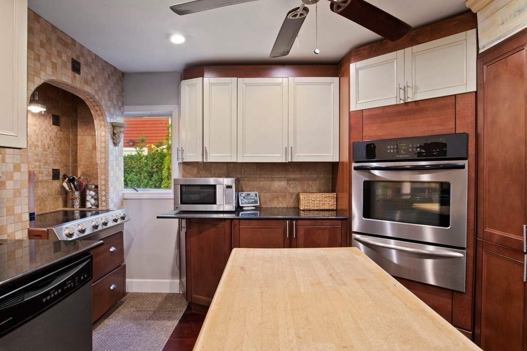 228 Burbank Road Longmeadow, MA 01106 - Photo 8 of 42 Gallery Image 8