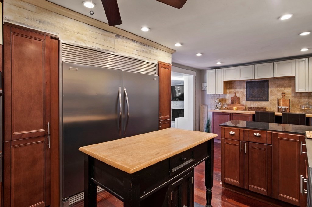 228 Burbank Road Longmeadow, MA 01106 - Photo 9 of 42 Gallery Image 9
