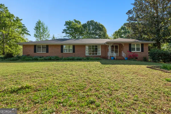 $235,000 | 201 Alton Drive, LaGrange, GA 30241