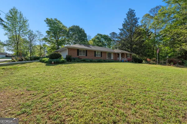 $235,000 | 201 Alton Drive, LaGrange, GA 30241