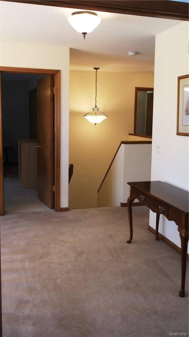 2147 Kennedy Drive Rochester, MI 48309 - Photo 17 of 31 Kennedy 044.JPG