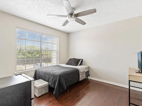 $284,900 | 2550 North Alafaya Trail, Unit 9201, Orlando, FL 32826