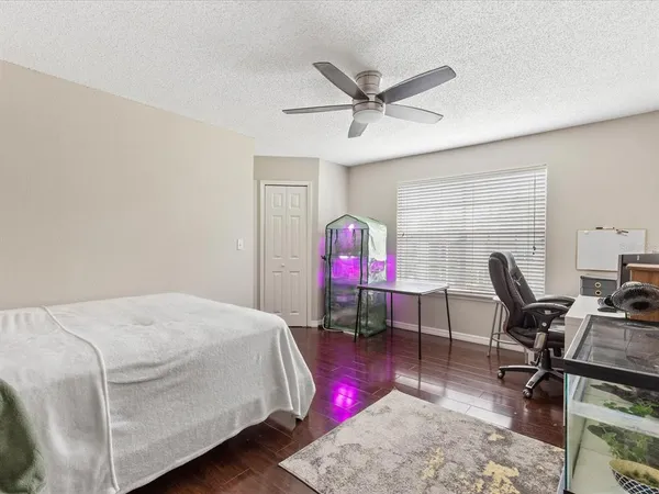 $284,900 | 2550 North Alafaya Trail, Unit 9201, Orlando, FL 32826
