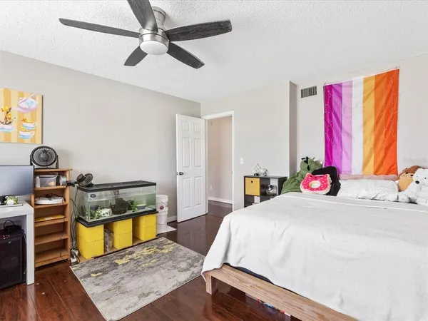 $284,900 | 2550 North Alafaya Trail, Unit 9201, Orlando, FL 32826