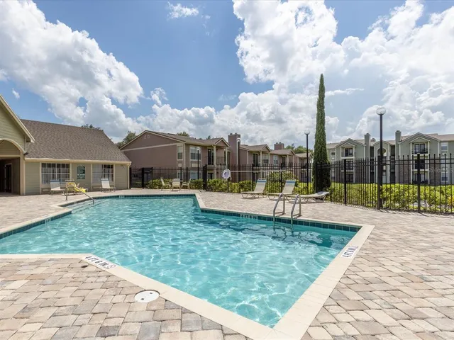 $290,000 | 2550 North Alafaya Trail, Unit 9201, Orlando, FL 32826