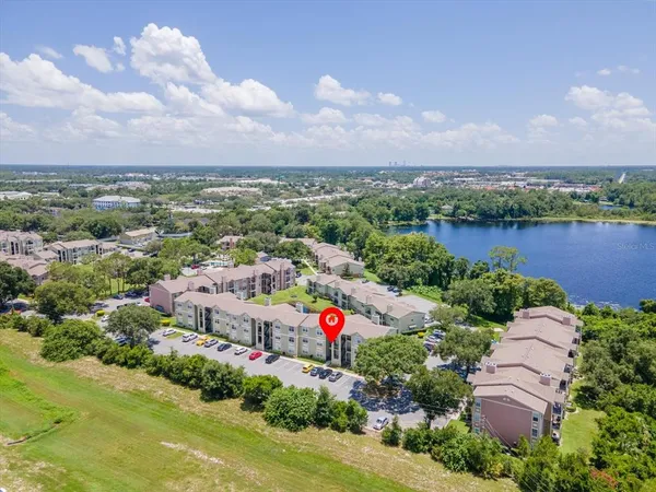$284,900 | 2550 North Alafaya Trail, Unit 9201, Orlando, FL 32826