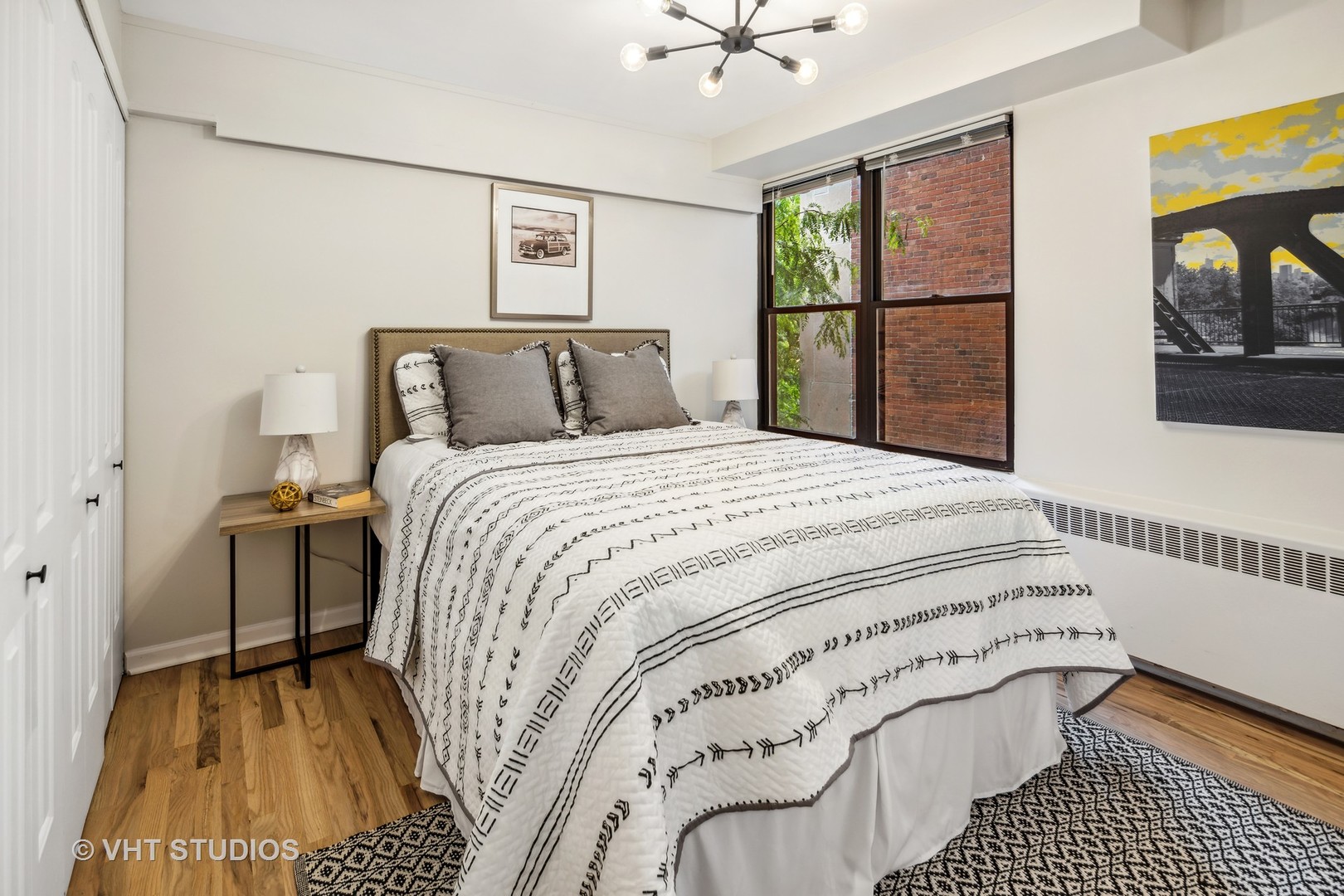 1540 North State Parkway, Unit 3D Chicago, IL 60610 - Photo 13 of 15 a bedroom with a bed and a window