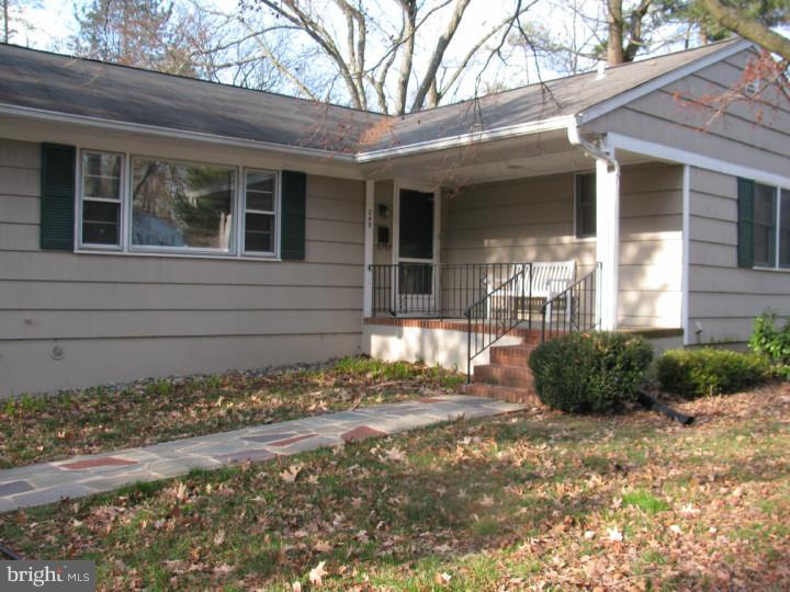 249 Riverside Drive Princeton, NJ 08540 - Photo 2 of 12