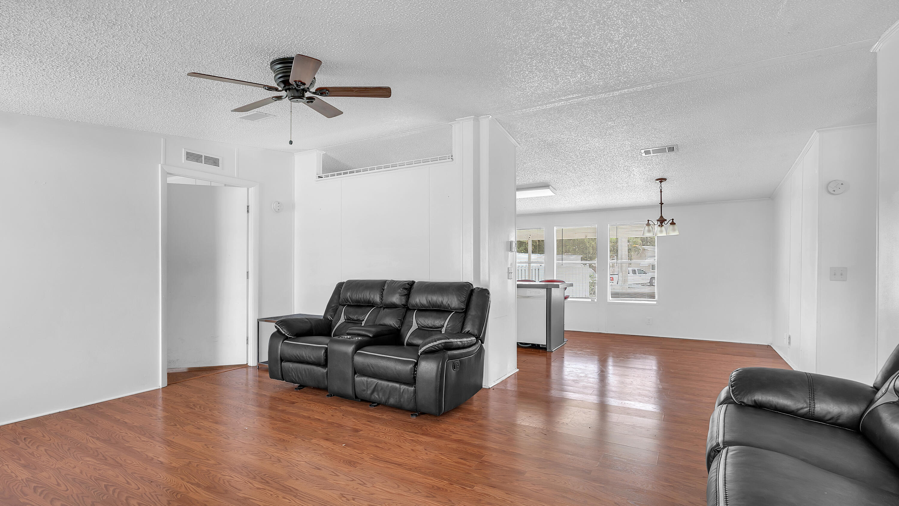 22882 Tradewind Road Boca Raton, FL 33428 - Photo 8 of 26 VBA06541