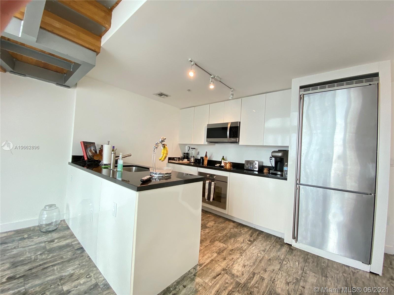 92 Southwest 3rd Street, Unit 711 Miami, FL 33130 - Photo 17 of 30