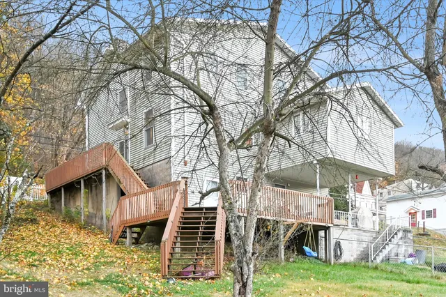 $134,900 | 121 West Savory Street, Pottsville, PA 17901