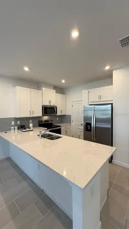 $2,750 | 1350 Tarflower Drive, Winter Springs, FL 32708