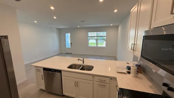 $2,750 | 1350 Tarflower Drive, Winter Springs, FL 32708