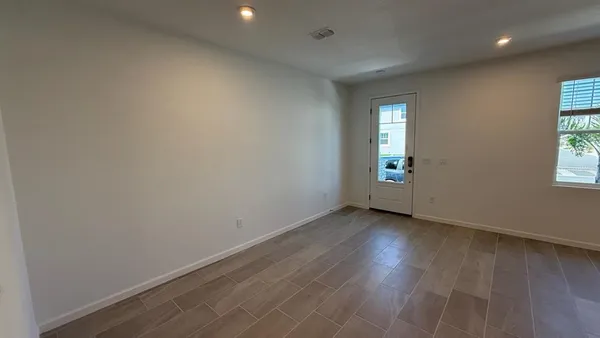 $2,750 | 1350 Tarflower Drive, Winter Springs, FL 32708