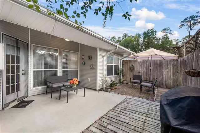 $235,000 | 320 Libra Avenue, Unit B, Mandeville, LA 70471