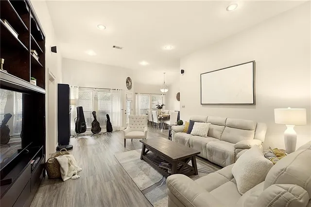 $235,000 | 320 Libra Avenue, Unit B, Mandeville, LA 70471