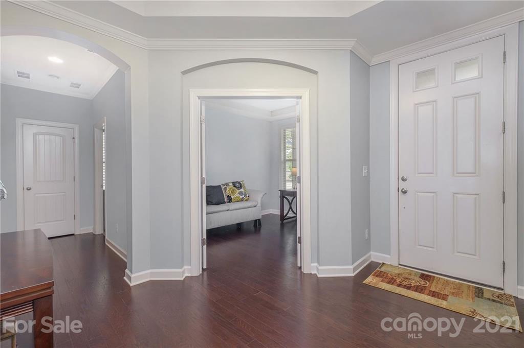 1439 Cilantro Court Tega Cay, SC 29708 - Photo 3 of 27 Gallery Image 3