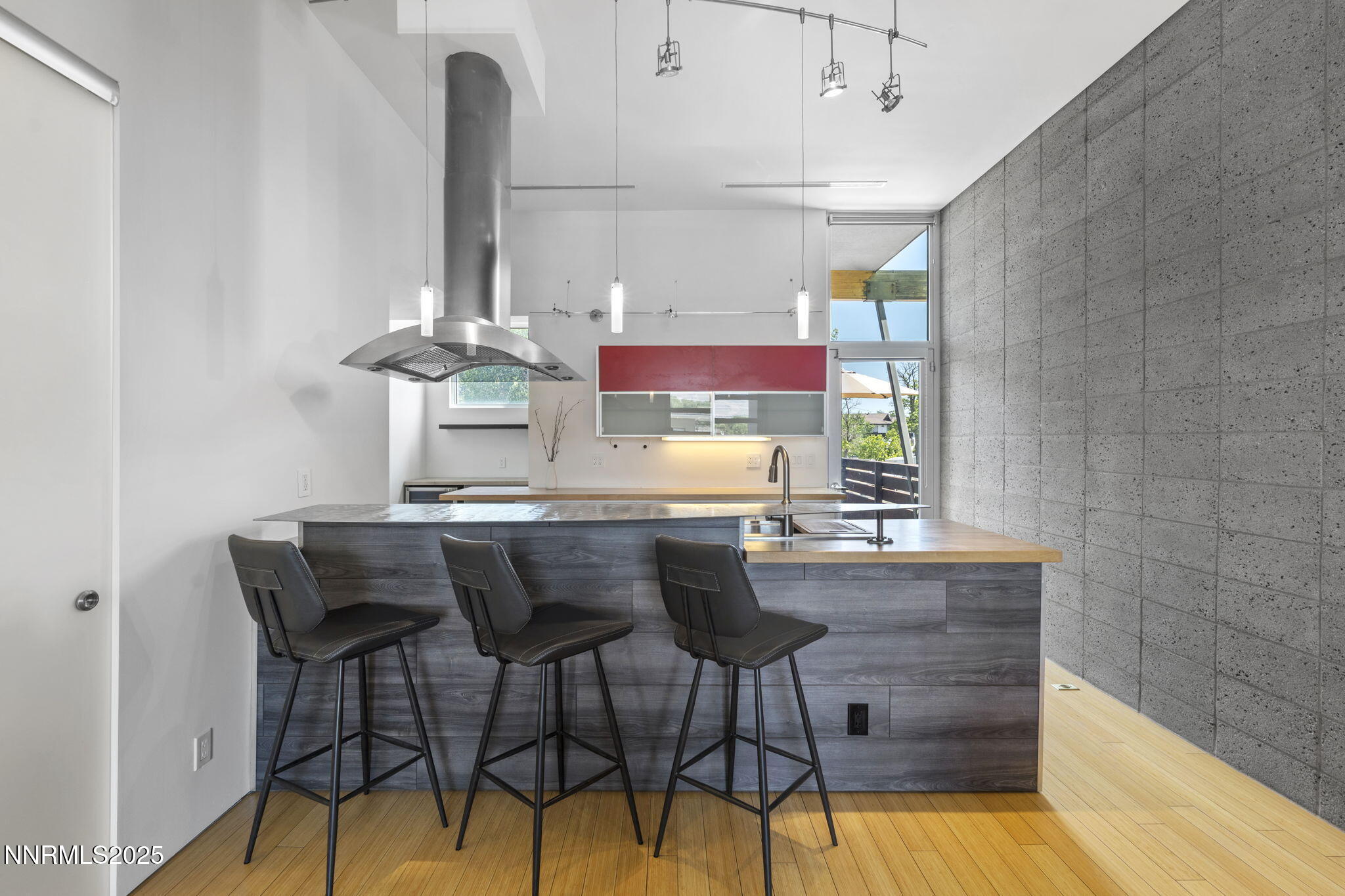 880 South Center Street Reno, NV 89501 - Photo 27 of 54 51-web-or-mls-DSC01747