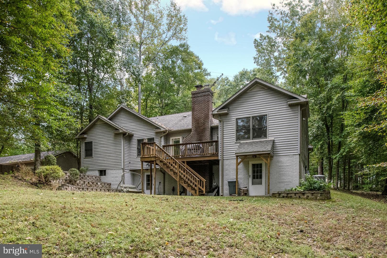 3 Cresthill Court Ruther Glen, VA 22546 - Photo 21 of 23 Exterior (Rear)
