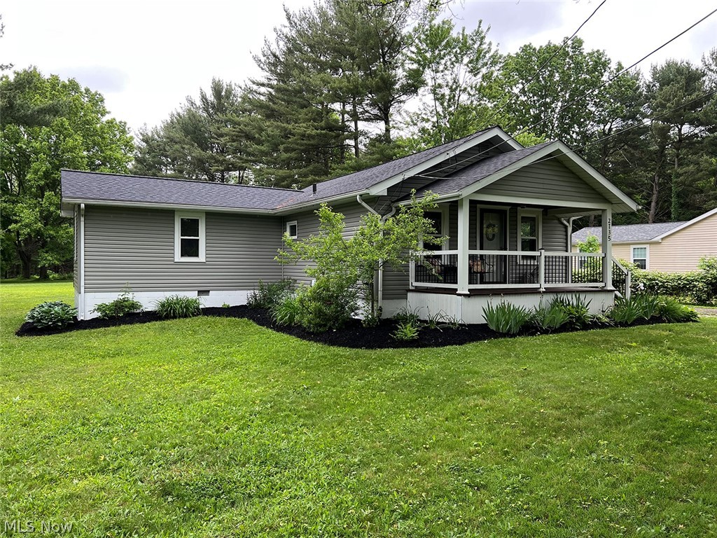 2735 Graybill Road Uniontown, OH 44685 - Photo 1 of 27