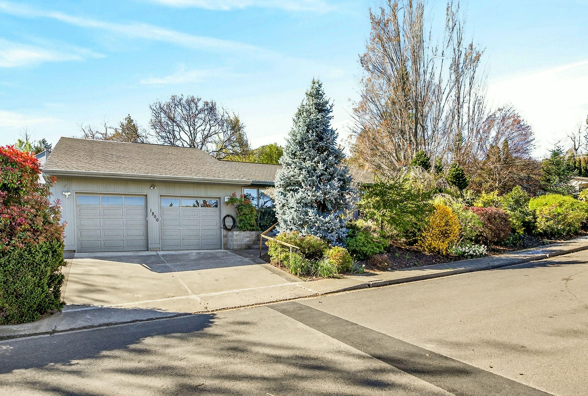 1800 Peachey Road Ashland, OR 97520 - Photo 68 of 83 ApxPR00075