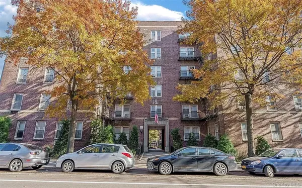 $419,000 | 43-10 48th Avenue, Unit 4M | Sunnyside