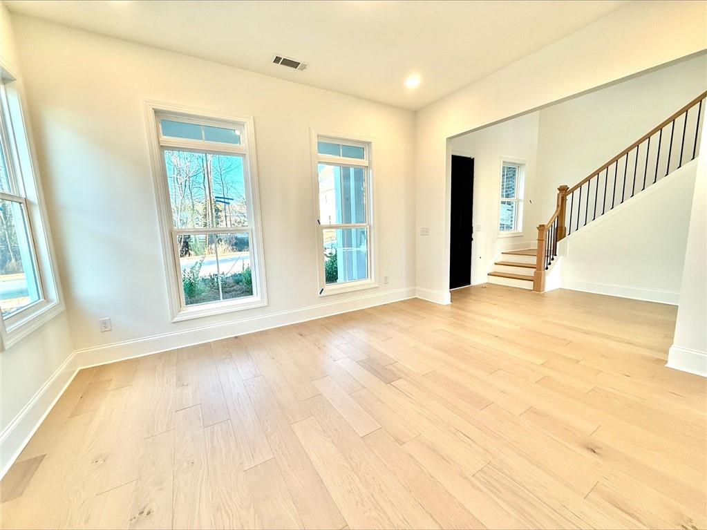 1985 Freestone Way Marietta, GA 30064 - Photo 14 of 32