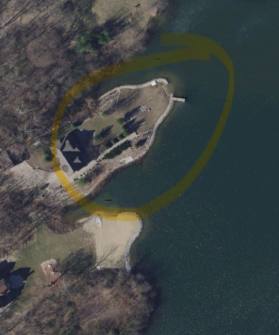 423 Mallard Point Drive Danville, IL 61834 - Photo 37 of 40 a view of lake