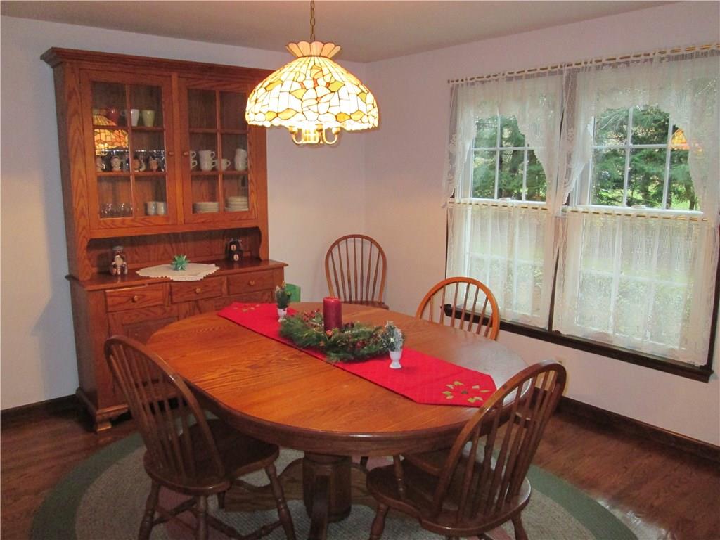 449 Markle Road Apollo, PA 15613 - Photo 5 of 20 Dining Room