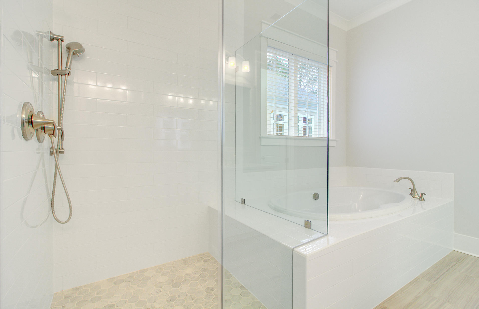1079 Lyle Way Mount Pleasant, SC 29466 - Photo 20 of 33 Frameless Shower