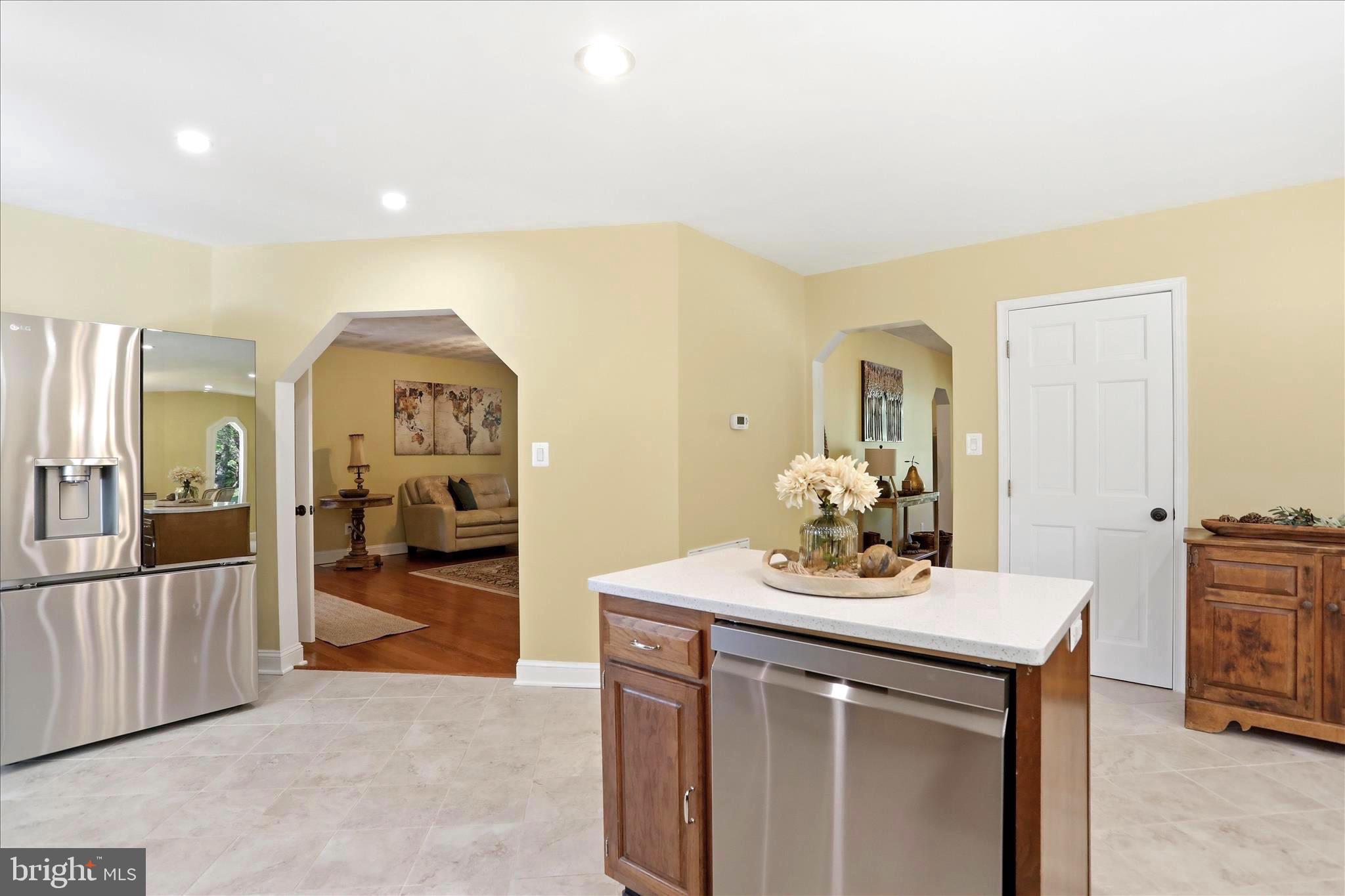 1758 Earle Road Charles Town, WV 25414 - Photo 21 of 79 Kitchen
