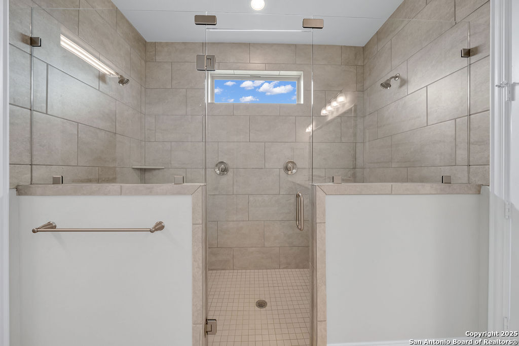 4190 Island Run Schertz, TX 78124 - Photo 12 of 15