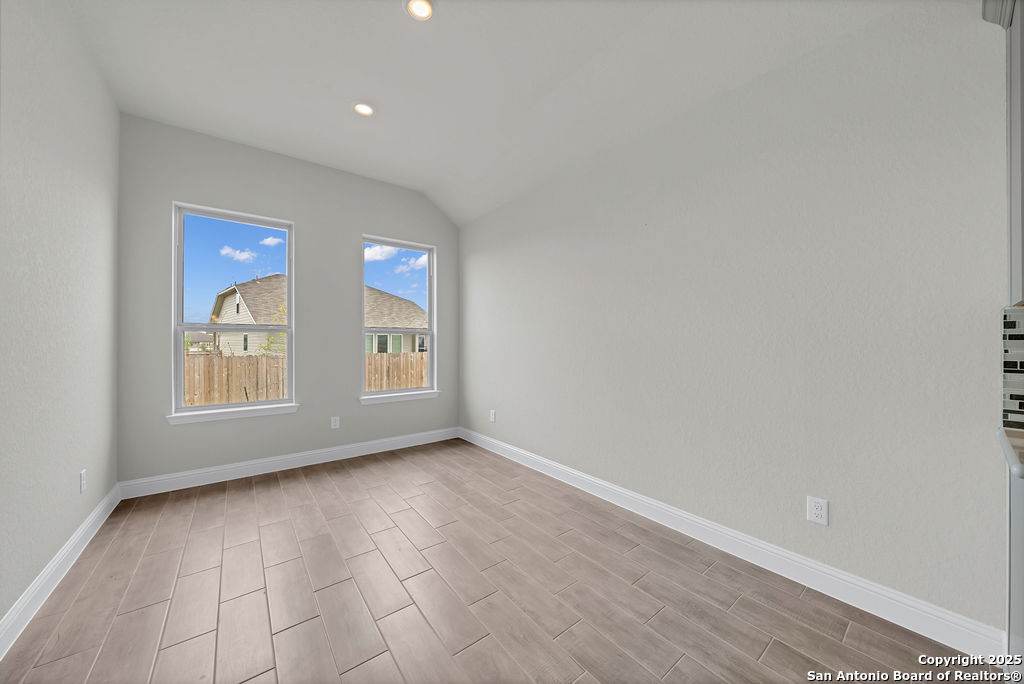 4190 Island Run Schertz, TX 78124 - Photo 10 of 15