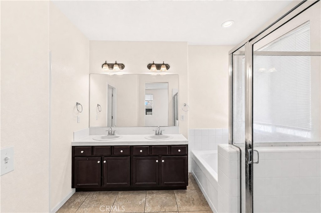 4395 Strathmore Place Merced, CA 95348 - Photo 21 of 51 Gallery Image 21