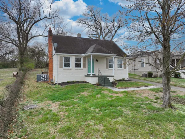 $2,300 | 532 Wesley Avenue, Nashville, TN 37207