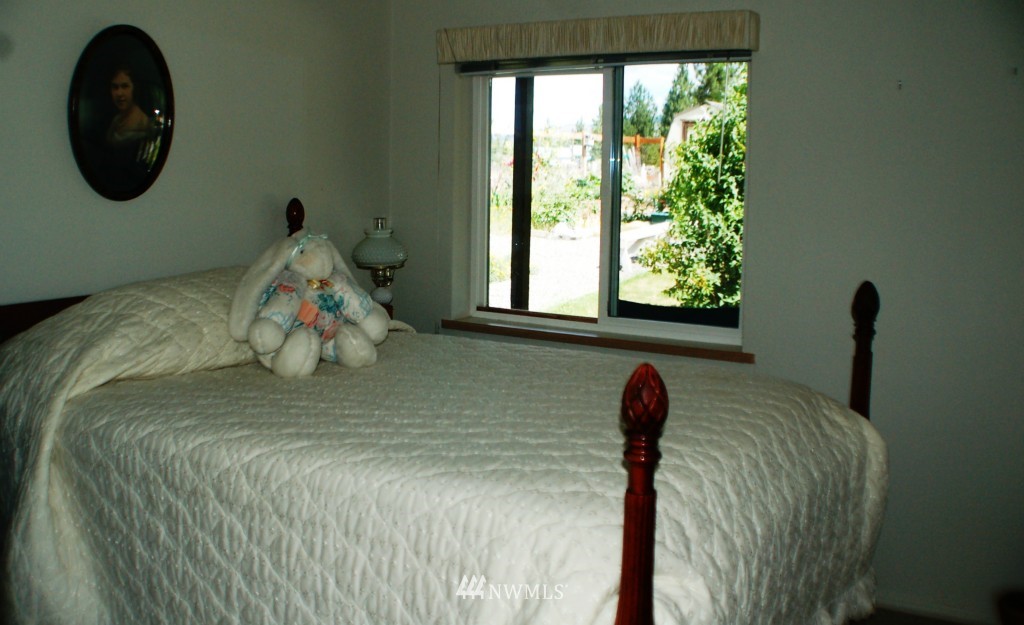 58 Star Flower Road Winthrop, WA 98862 - Photo 14 of 24 Gallery Image 14